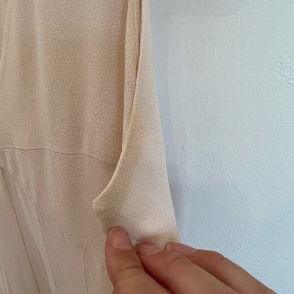 Beautiful pale pink Prada dress - Picture 9 of 12